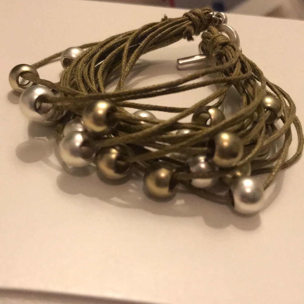 Bracelet